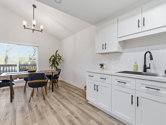 3rd image of 59 Mimosa Ct