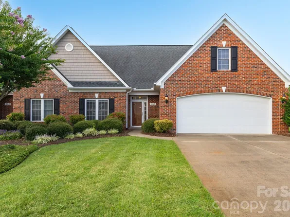 107 Sunny Pl #4-B, Reidsville, NC 27320
