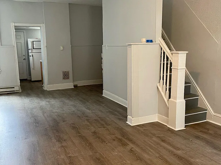 3265 Livingston St — Photo 5