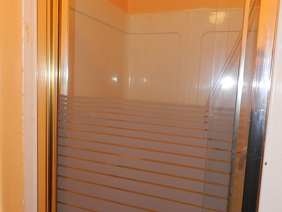 Upstairs shower