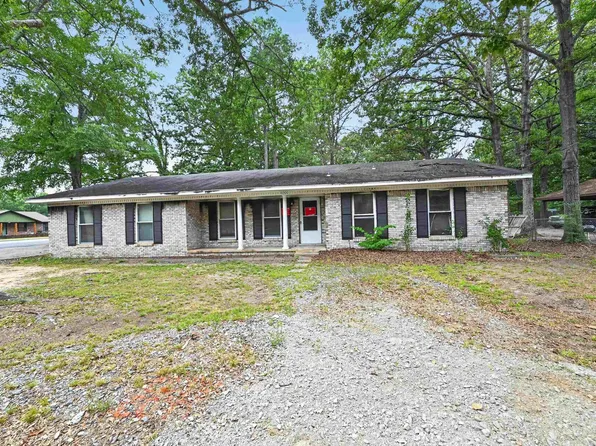 10300 Valley Dr, Little Rock, AR 72209