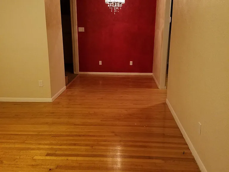821 E Church St — Photo 7