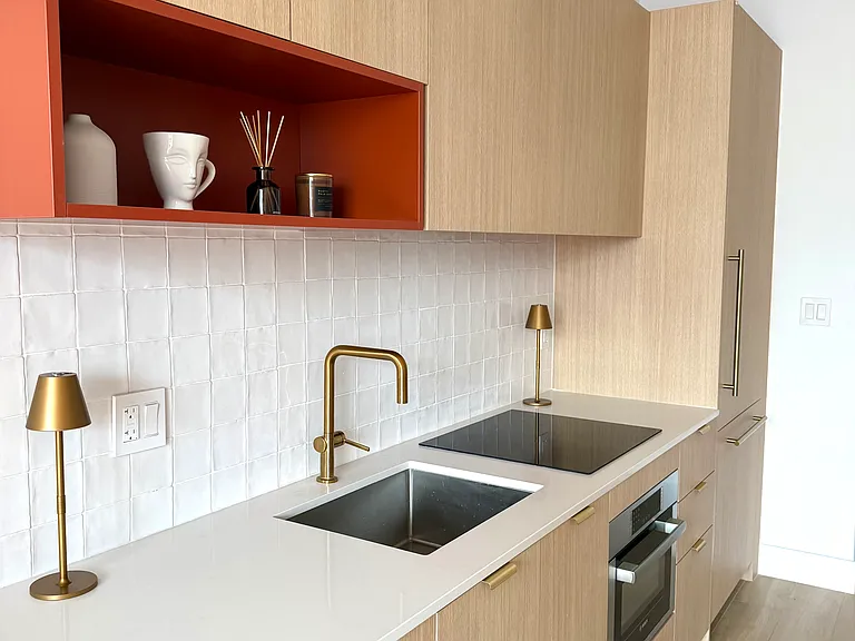 90 NE 32nd St #611 — Photo 9