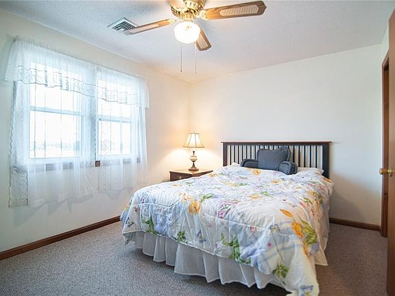 5th image of 275 Grotto Ave Building 2F-U-7