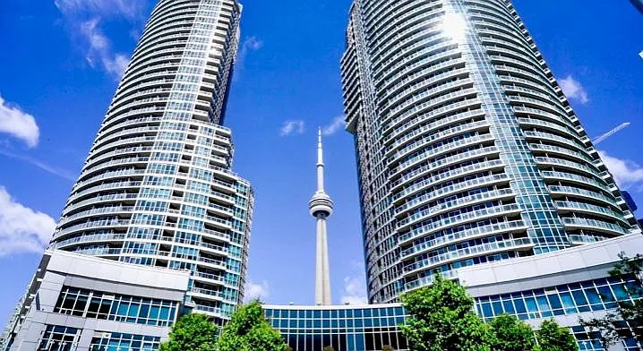 208 Queens Quay W #0 — Photo 1