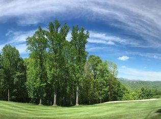 303 Links Dr, Cashiers, NC 28717