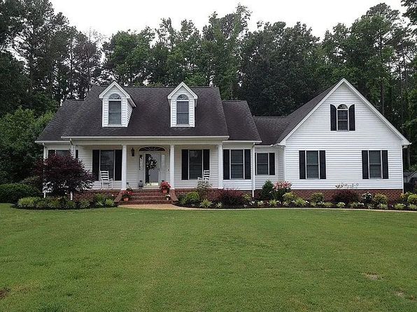209 Small Dr