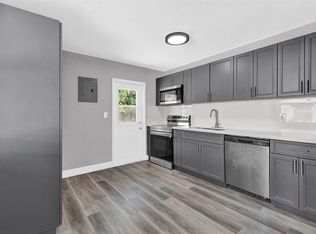 848 W 1st St, Riviera Beach, FL 33404