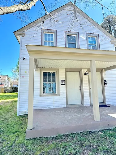 104 Cushing St #104 Photo 1