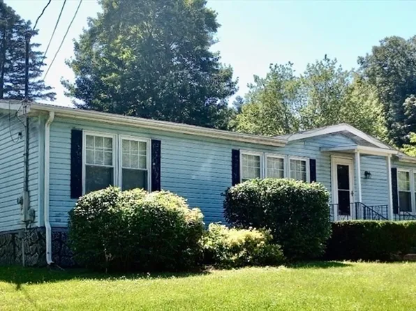 32 Edward Ln, Barre, MA 01005