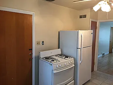 8911 W Center St #2 — Photo 11