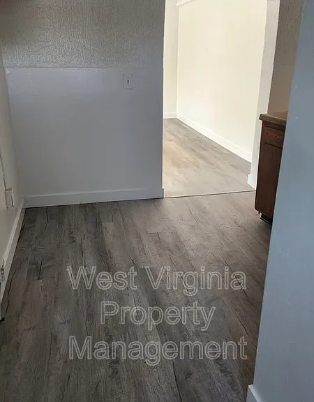 237 Elm St #3 — Photo 10
