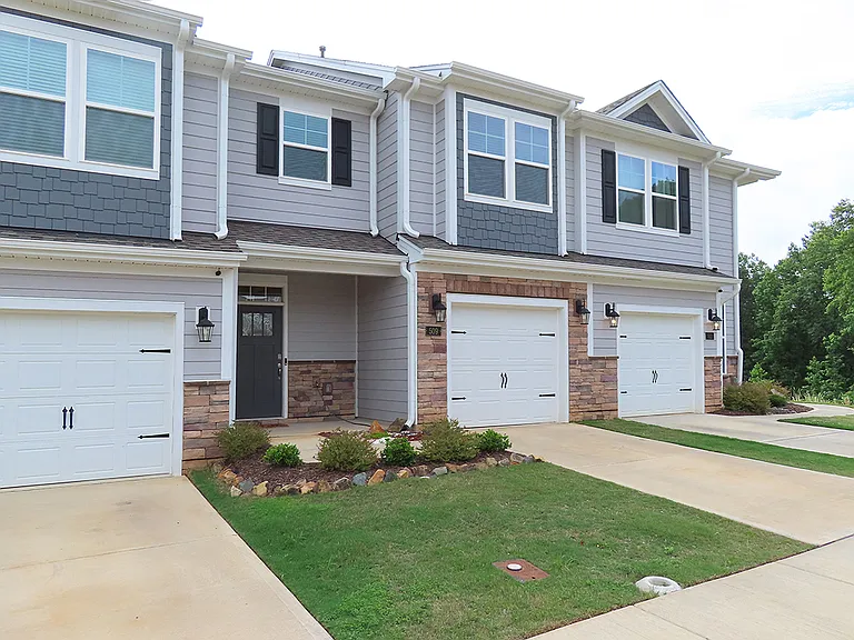 509 Brightleaf Rd — Photo 19