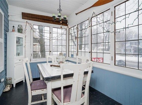 2nd image of 302 Prospect Ave
