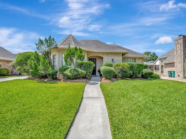 6906 Middlefield Dr, Pasadena, TX 77505