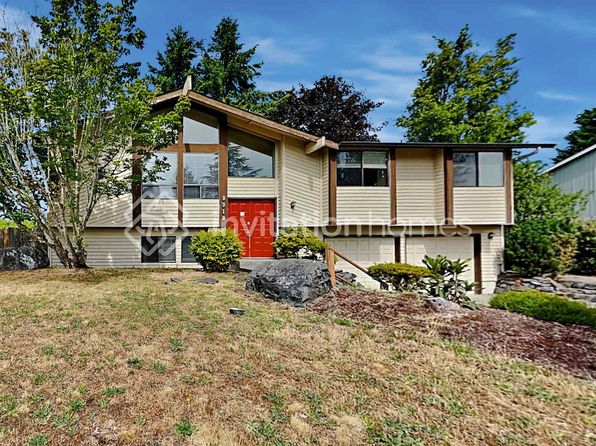 9919 Zircon Dr SW