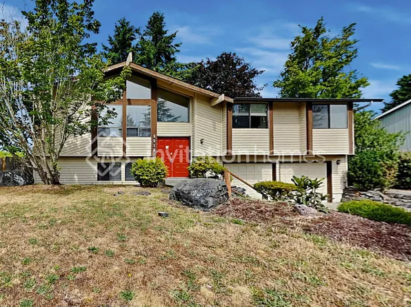 9919 Zircon Dr SW, Lakewood, WA 98498