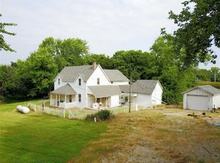 7849 D Rd, Waterloo, IL 62298