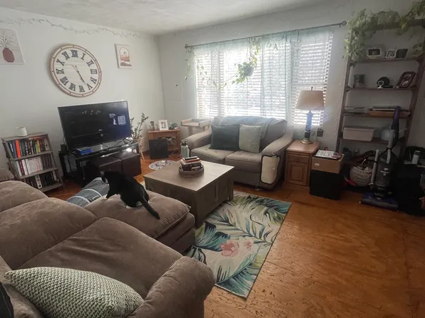 373 E Burrows St, Bellefonte, PA 16823