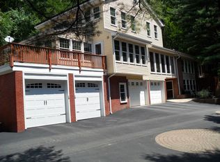 302 Fairview Ave, Long Valley, NJ 07853