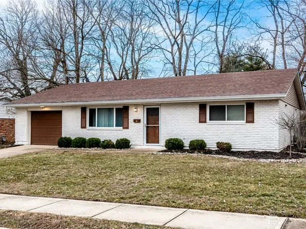 907 Carson Dr, Lebanon, OH 45036