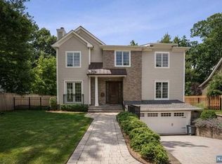 104 Elm St, Tenafly, NJ 07670
