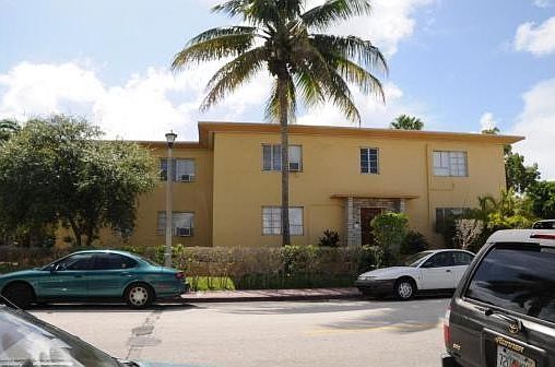 5th image of 8340 Crespi Blvd #188