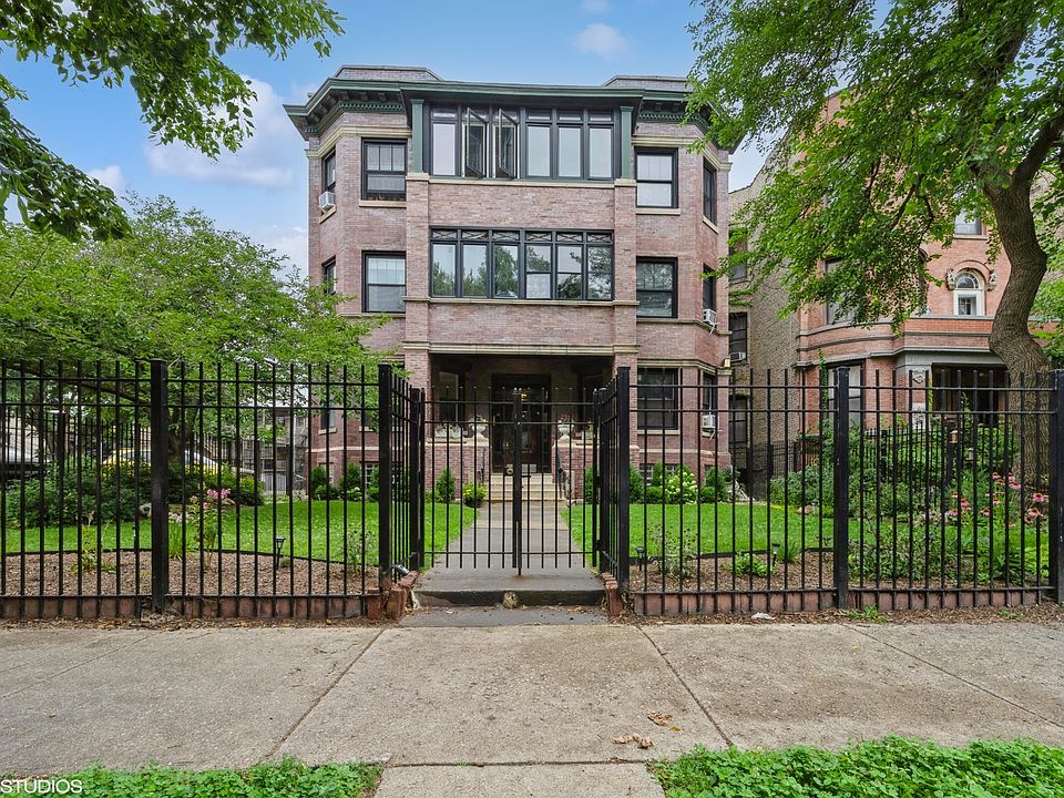 1st image of 4826 N Kenmore Ave #1S