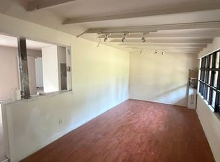 1445 N Joe Wilson Rd, Cedar Hill, TX 75104