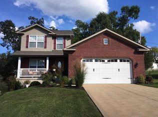 301 N Thomas St, De Soto, MO 63020