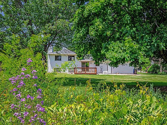 4th image of 3865 Sunny Wood Dr