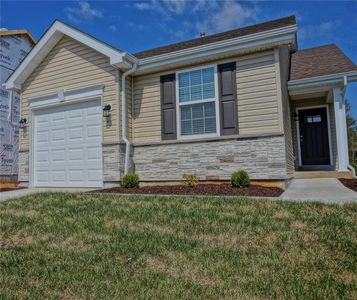 911 Walnut Point Dr, Imperial, MO, 63052