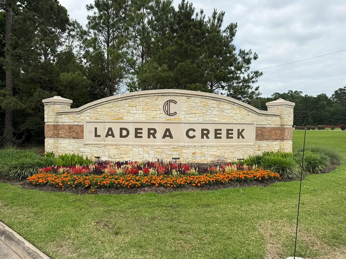 Building Photo - 1413 Cantabria Ct