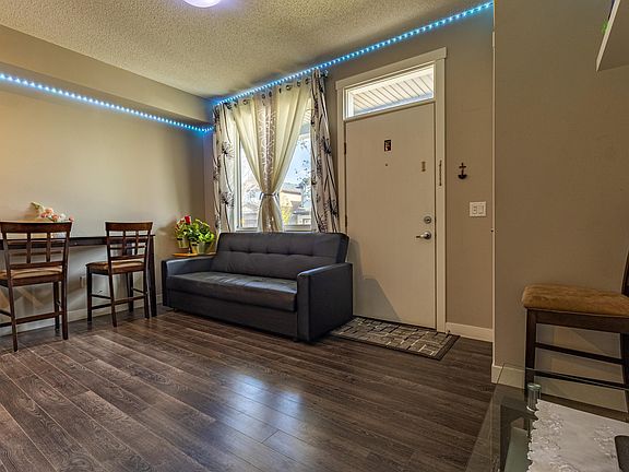 4th image of 456 Allard Blvd SW