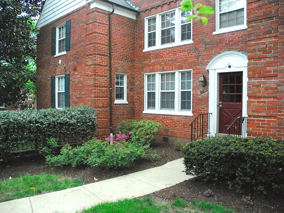 1st image of 1736 N Rhodes St #5-290