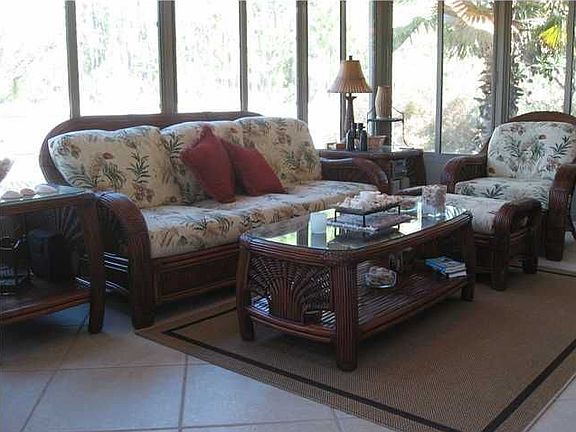 2nd image of 5028 Lantana Dr