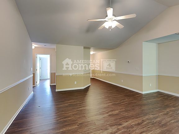 3rd image of 2529 Motherwell Dr