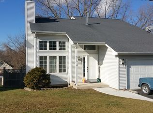 646 Virgil Ave, Elgin, IL 60120