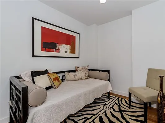 Sold by Avenue Sotheby's International Realty | media 1