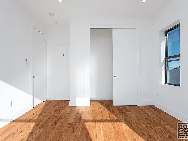 372 Saint Johns Pl #53 — Photo 6