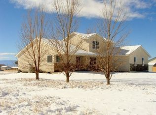 996 W Calle Del Ciervo, Pueblo West, CO 81007