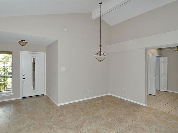 5th image of 3302 Beech Point Dr