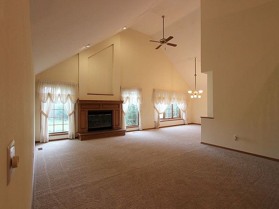 2nd image of 7257 E Oxford Ct