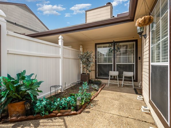 Home for Sale in Garland TX