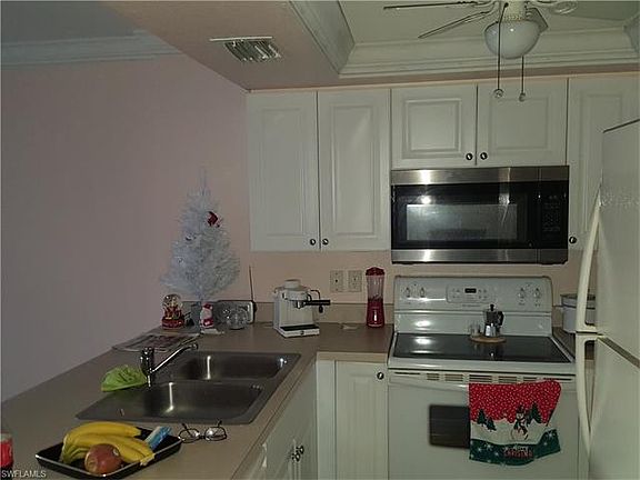 5th image of 2950 Royal Palm Ave APT 107