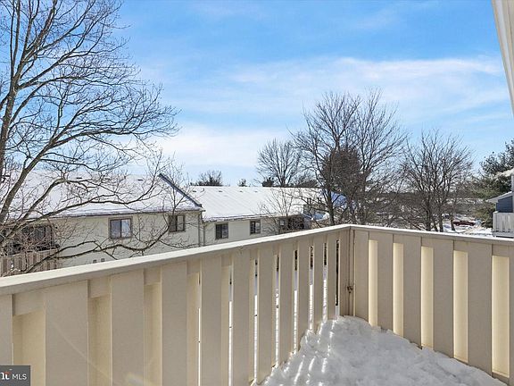 4th image of 1712 Morris Ct