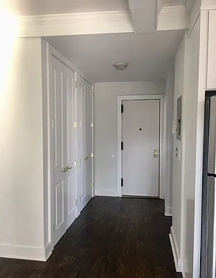 Rented by Hugawall Realty | media 2