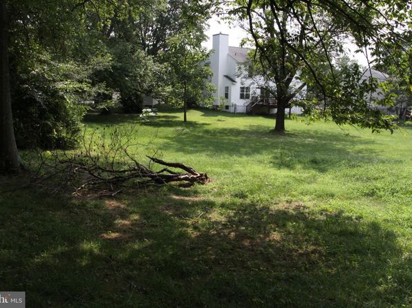 4040 Saint Johns Ln, Ellicott City, MD 21042