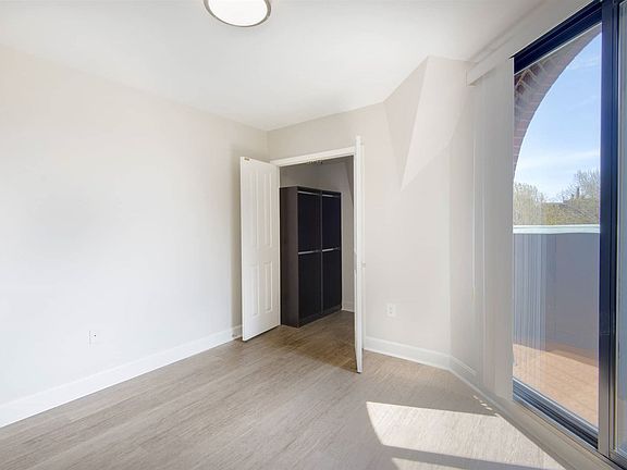 backbay_garrisonsquare_2019_backbay_bed1_bh