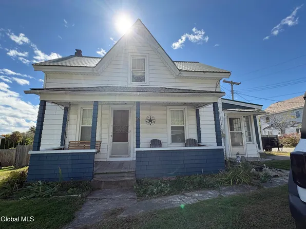 12 Waldo Place, Port Henry, NY 12974